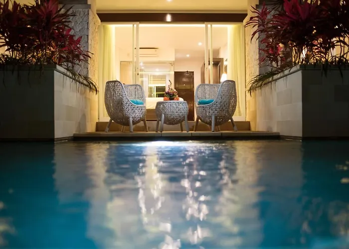 Adhiloka Hotel 3*