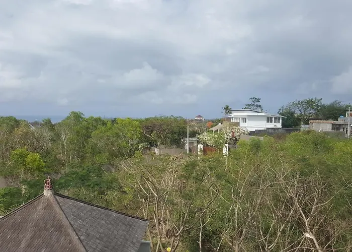 Adhiloka Otel Uluwatu