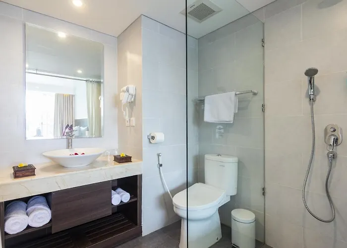 Hotel Adhiloka