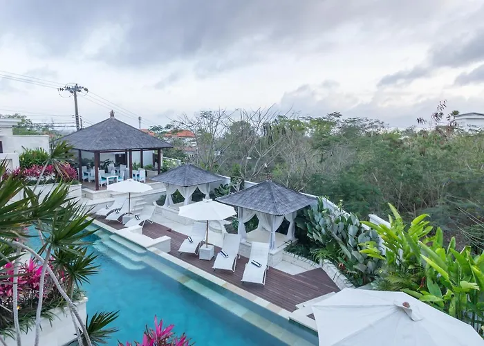 Adhiloka Hotel