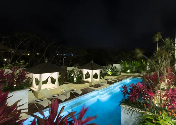 Hotel Adhiloka