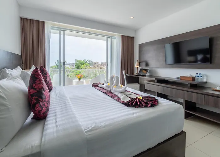 Adhiloka Hotel 3*
